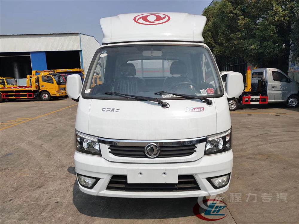 國(guó)六·東風(fēng)途逸15桶 藍(lán)牌桶裝垃圾車(chē)